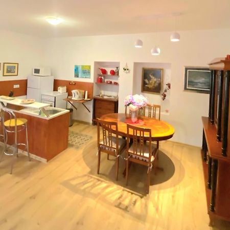 דוברובניק Apartment Lara מראה חיצוני תמונה